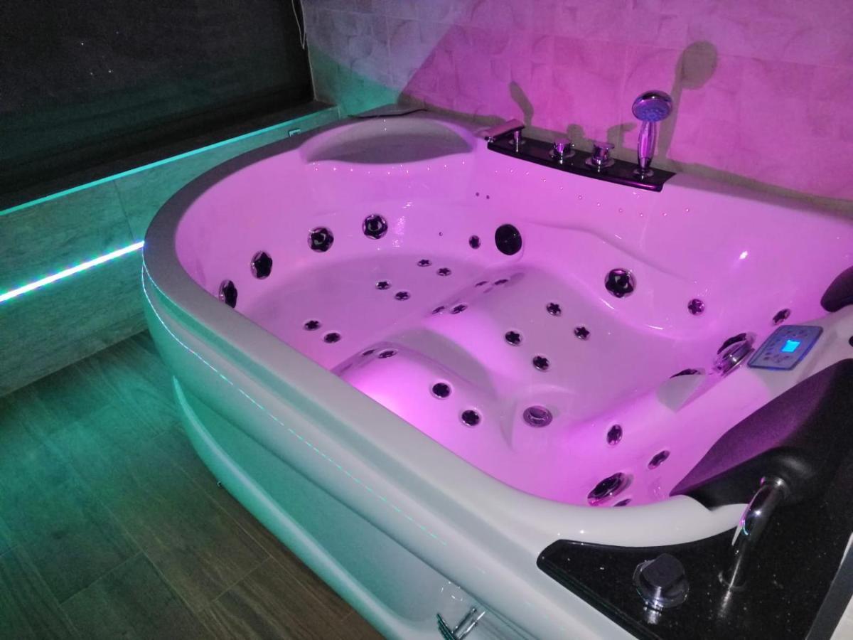 Apartamento Buenavista Con Jacuzzi Y Jardin Privado En Abadía Екстериор снимка
